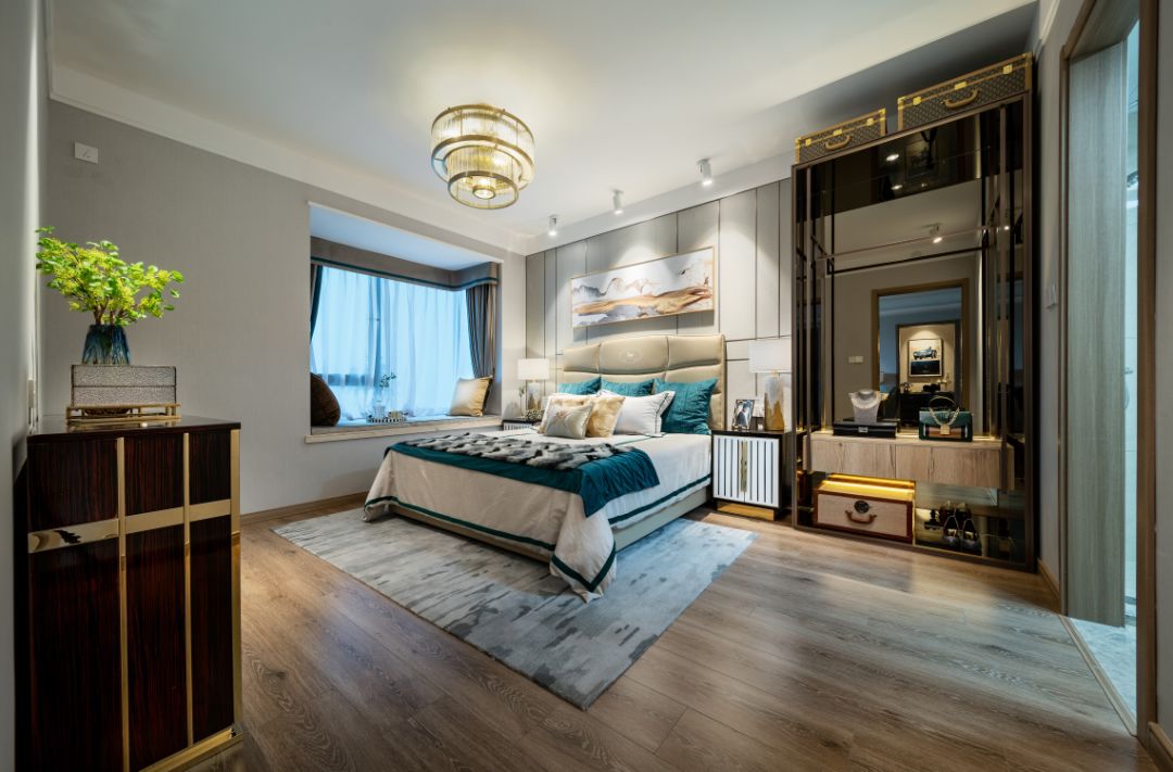 1589982069672003.jpg 建面約128㎡洋房樣板間實(shí)景圖2.jpg